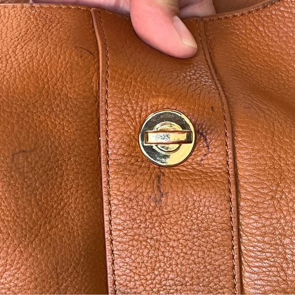 Jaeger Saddle Leather shoulder Bag - Picture 9 of 16